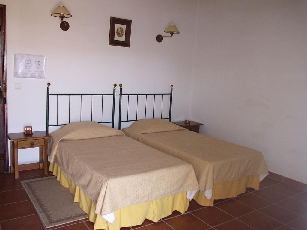 Quinta Da Pedra Moura 호텔 Sousel 외부 사진
